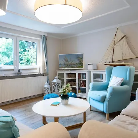 Rosenstrasse 1b *