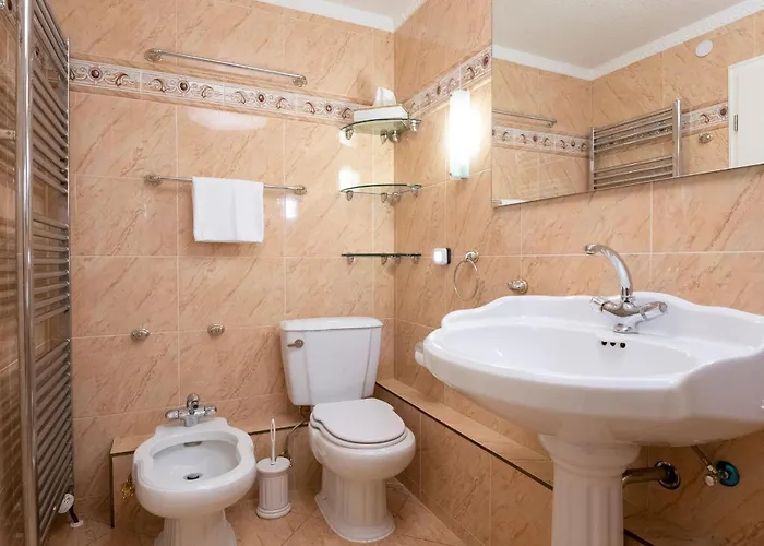 Appartement Rosenstrasse 1b *